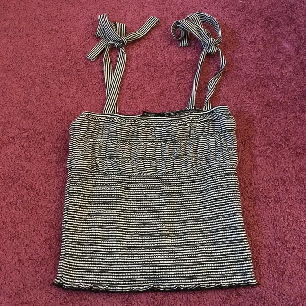 NWOT Striped tank top tie straps